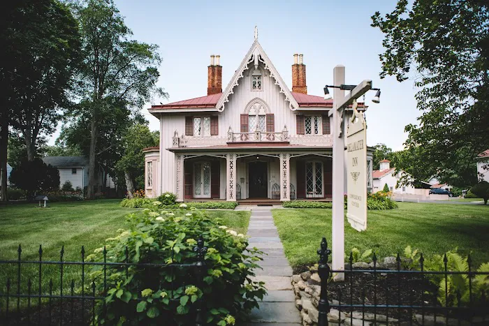 Beekman Arms Delamater Inn 5