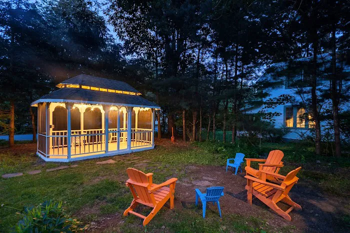 Twin Gables of Woodstock 4