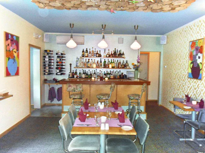 Catskill Rose Lodging & Dining 4