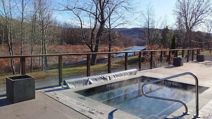 Emerson Resort & Spa 4