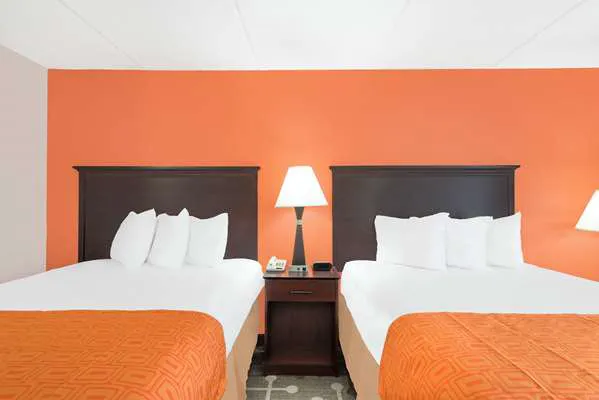 Howard Johnson by Wyndham Saugerties 4