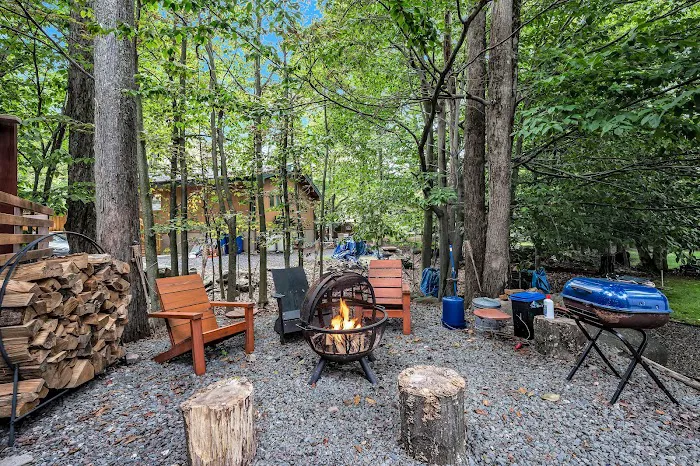 Chico's Chalet 4