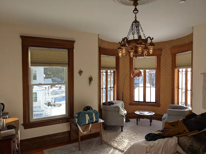 Shadowcrest Guest House 4