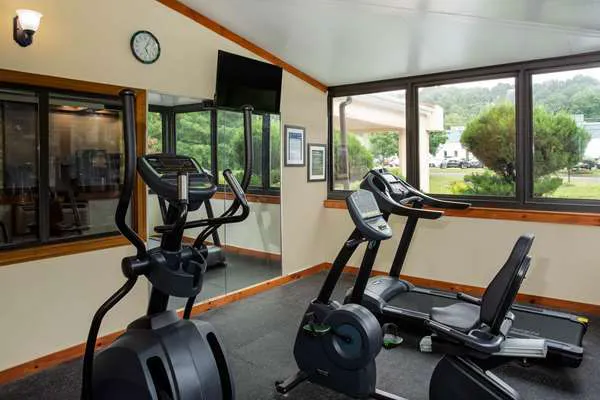 Days Inn by Wyndham Runnemede Philadelphia Area 4