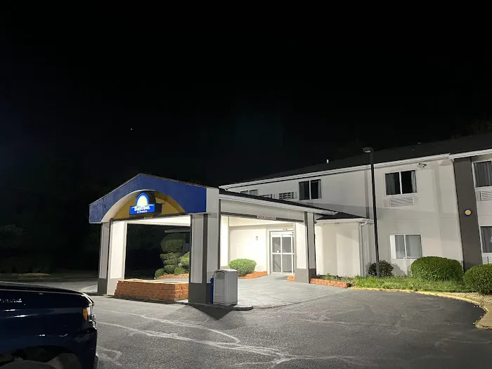 Days Inn by Wyndham Runnemede Philadelphia Area 4