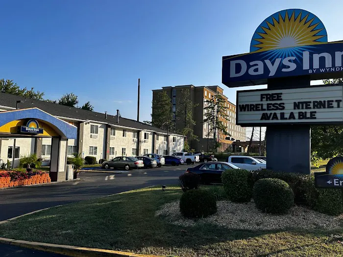 Days Inn by Wyndham Runnemede Philadelphia Area 4