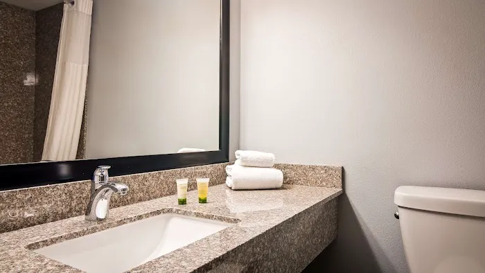 SureStay Hotel By Best Western Bellmawr 4