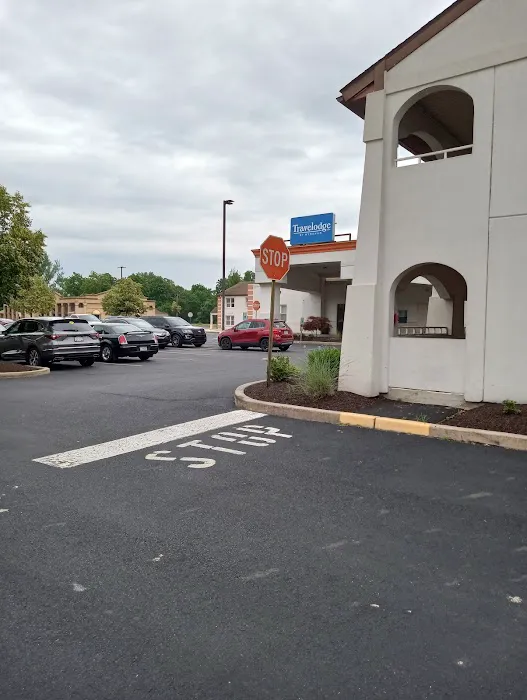 Travelodge by Wyndham Bellmawr 4