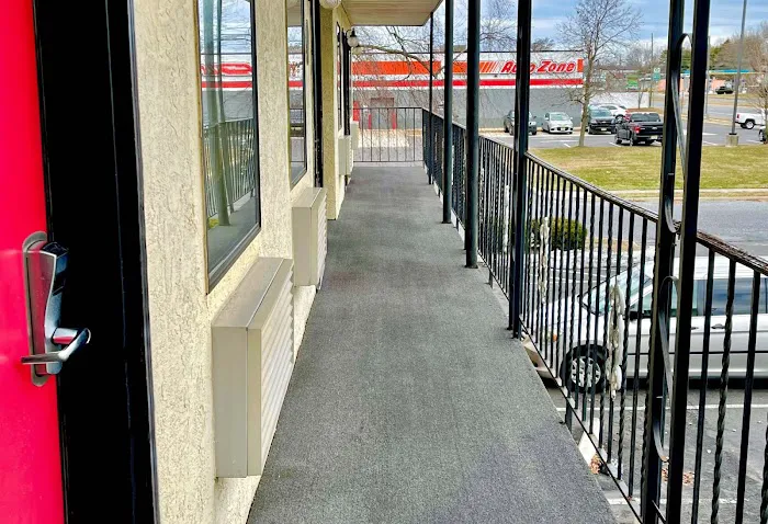 Red Carpet Inn Williamstown, NJ 5