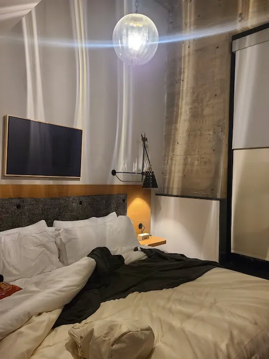 Switch House Hotel 5