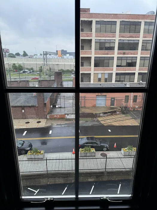 Switch House Hotel 5