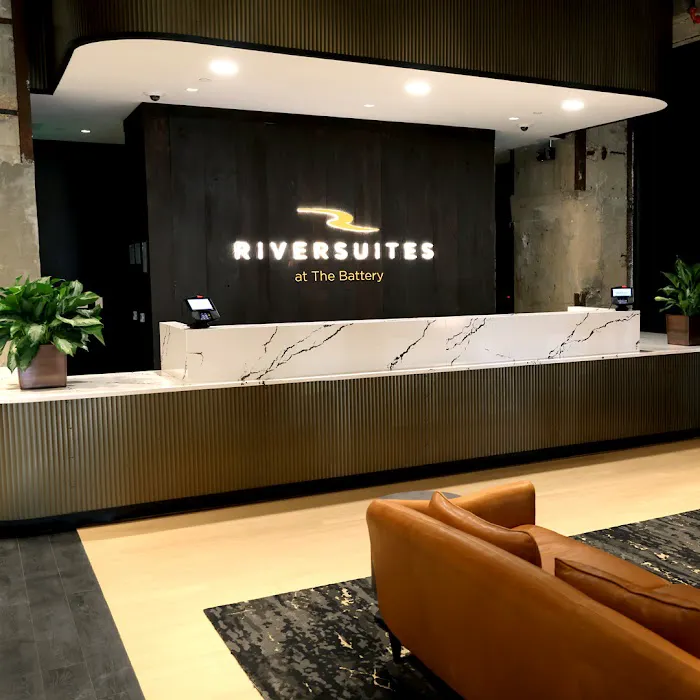 Riversuites Hotel at The Battery 5