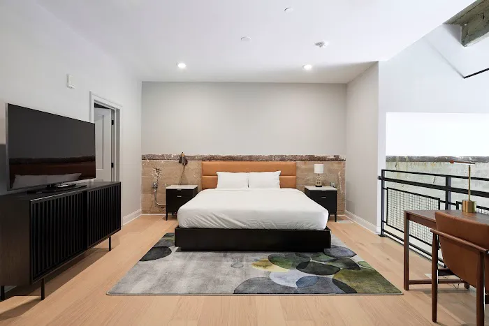 Riversuites Hotel at The Battery 5