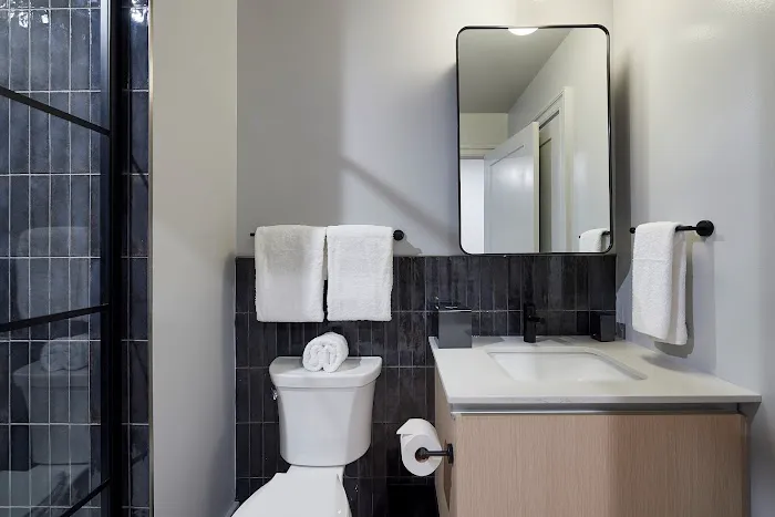 Riversuites Hotel at The Battery 5