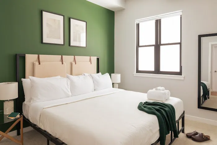 Sosuite at The Vine - Old City 5