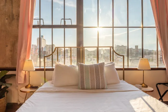 Sosuite at Independence Lofts - Callowhill 5