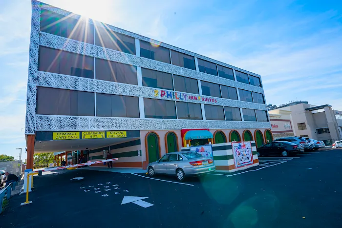 Philly Inn & Suites 5