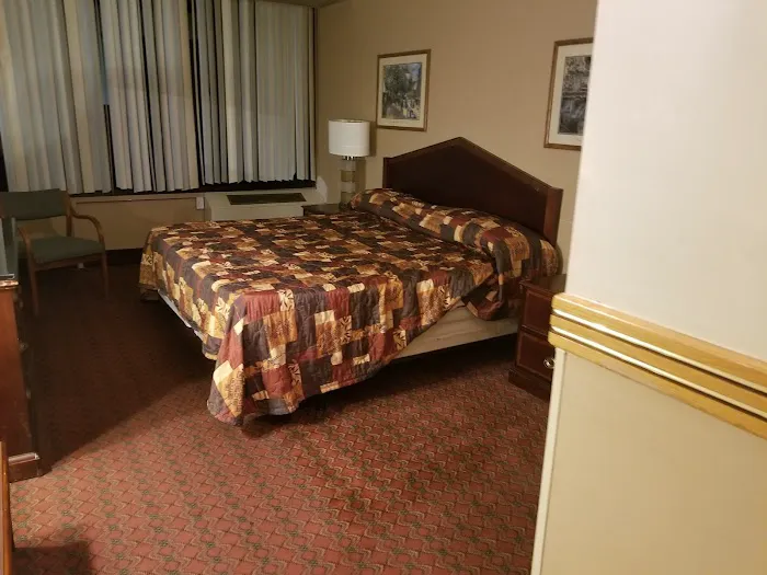 City Line Hotel 5
