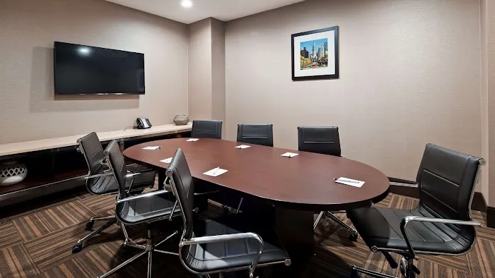 Best Western Plus Philadelphia Convention Center Hotel 5