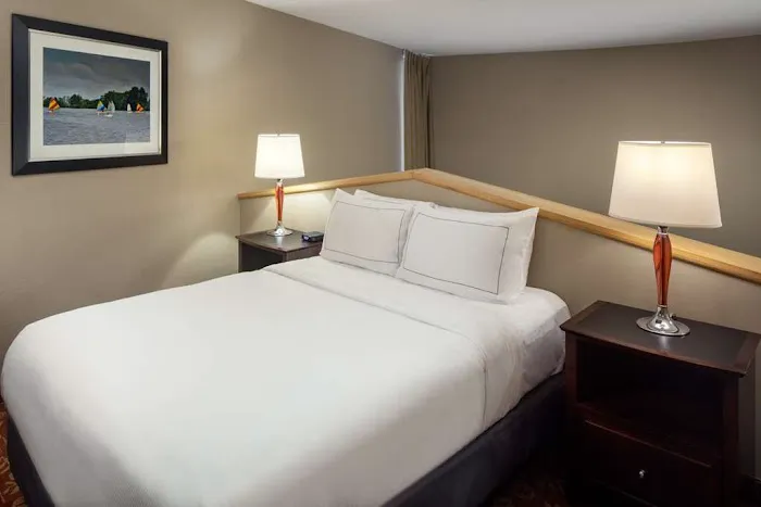 DoubleTree by Hilton Cherry Hill Philadelphia 5