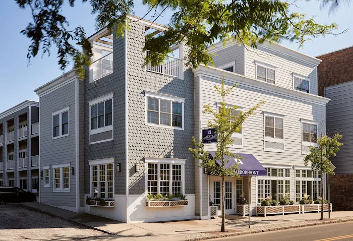 The Harbor Front Inn 5