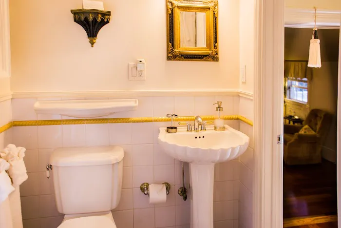 Arbor View House Bed and Breakfast 5