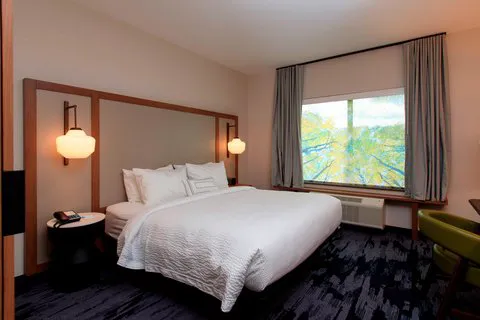 Fairfield Inn & Suites Philadelphia Valley Forge/Great Valley 4