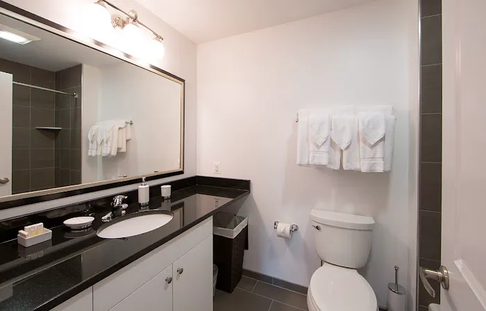 Louella Extended Stay Apartments 4