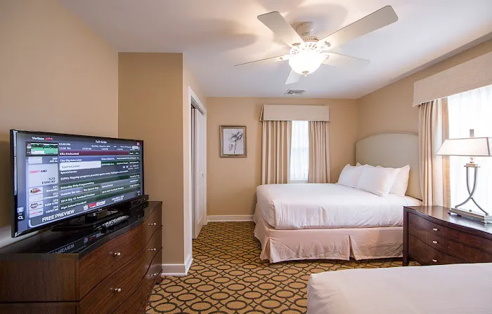 Louella Extended Stay Apartments 4