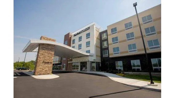 Fairfield Inn & Suites Philadelphia Broomall/Newtown Square 4