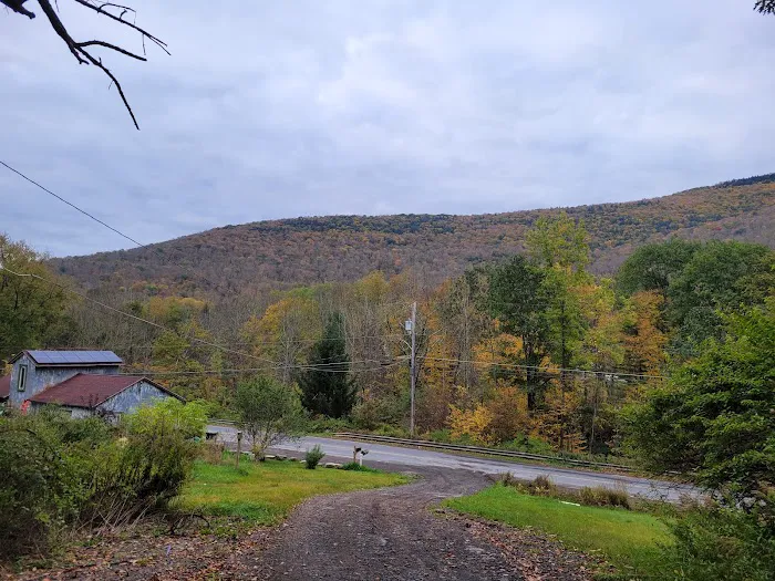 Rose Mountain Cottages 4