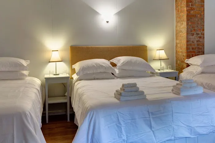 Pine Hill Arms Hotel 4