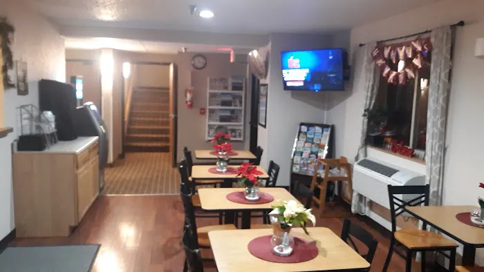 Super 8 by Wyndham Sidney NY 4
