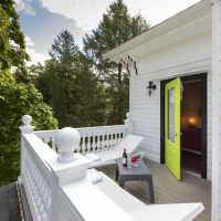 The Roxbury at Stratton Falls ico