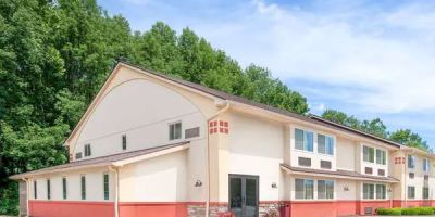 Super 8 by Wyndham Oneonta/Cooperstown