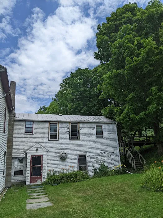 The Davenport Inn 4