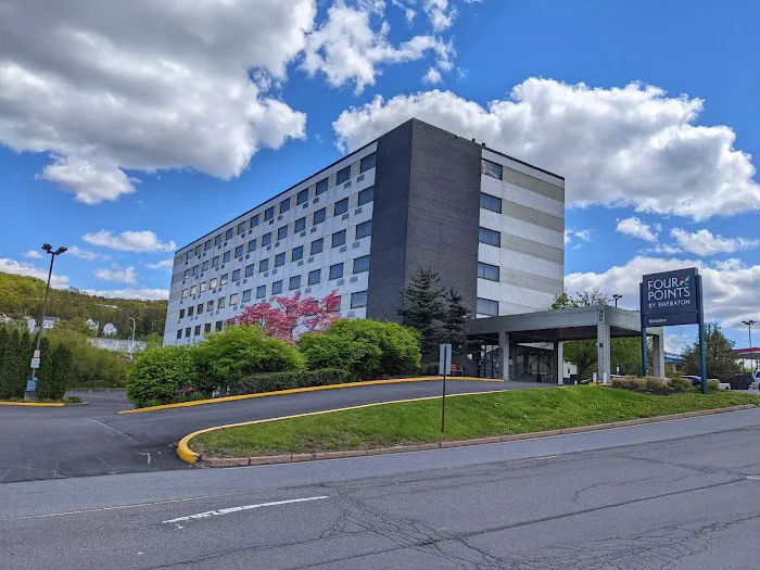 ANZ Hotel Scranton 5