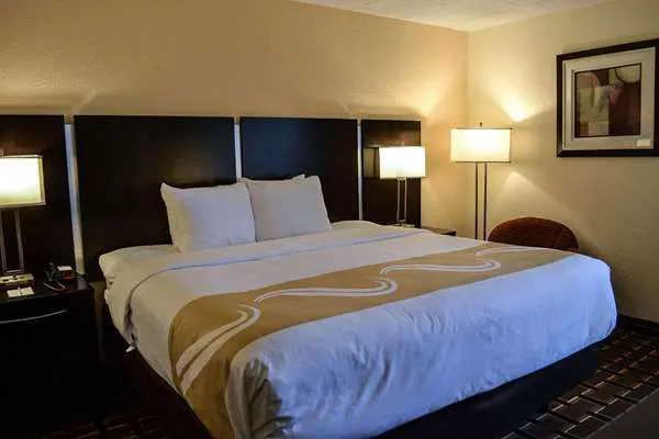 Baymont by Wyndham Dunmore-Scranton 4