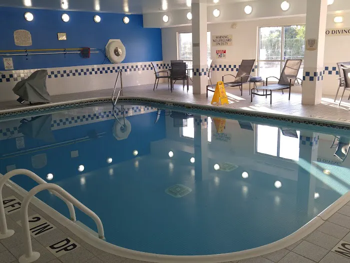 Fairfield Inn Deptford 4