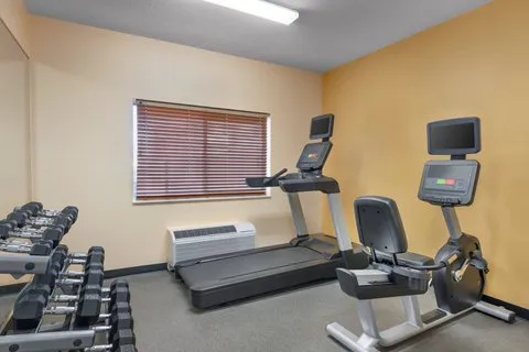 Fairfield Inn Deptford 4
