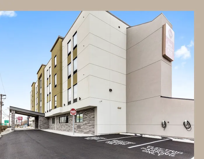 Best Western Plus Philadelphia-Pennsauken Hotel 4