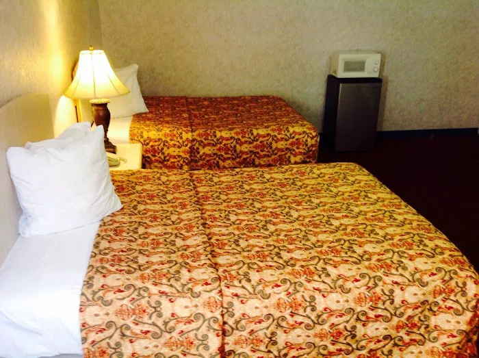 Red Carpet Inn & Suites Hammonton, NJ 4