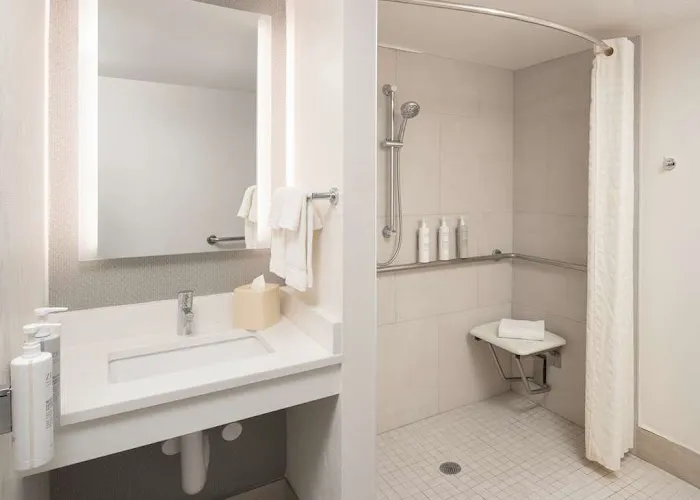 Hilton Garden Inn Philadelphia Center City 5