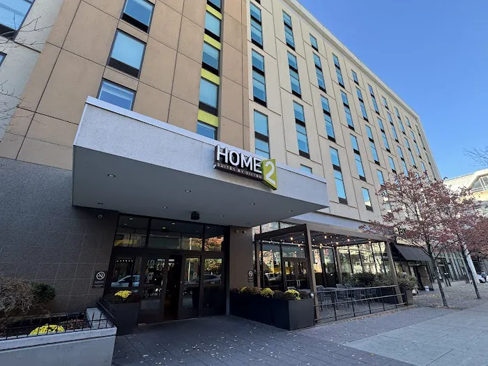 Home2 Suites by Hilton Philadelphia - Convention Center, PA 5