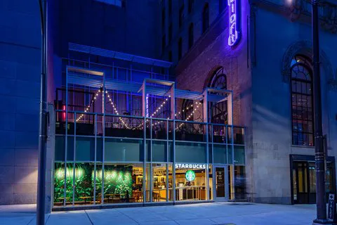 Aloft Philadelphia Downtown 5