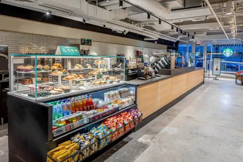 Aloft Philadelphia Downtown 5