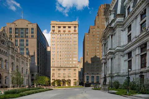 The Notary Hotel, Philadelphia, Autograph Collection 5