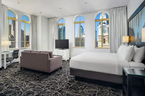 Residence Inn Philadelphia Center City 5