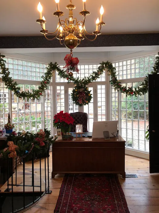 Morris House Hotel 5
