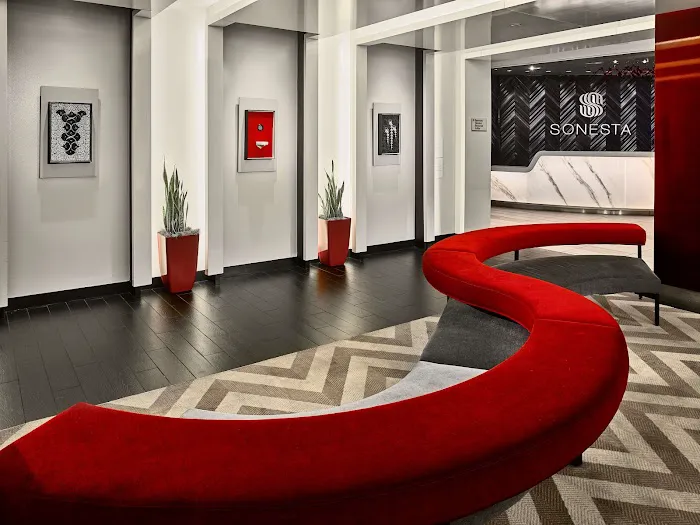Sonesta Philadelphia Rittenhouse Square 5